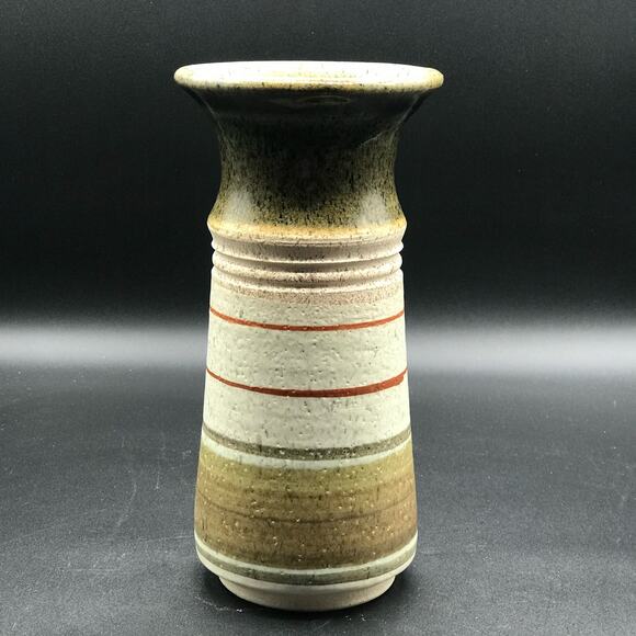 Jack Westlin Northwest Artist Signed 9" Hand Thrown & Painted Stoneware Vase - Picture 4 of 7